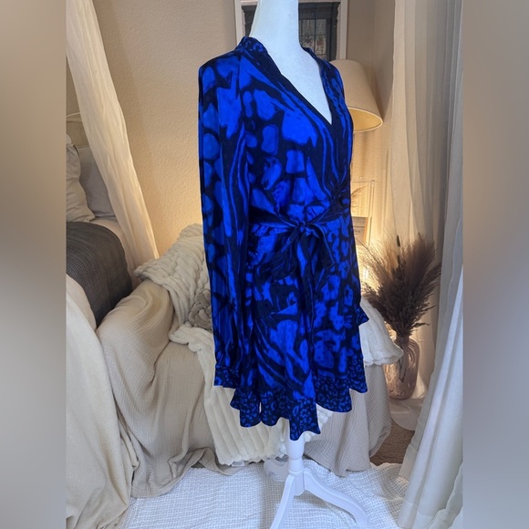 Reiss Vibrant Blue Patterned Women's Dress - Picture 4 of 8